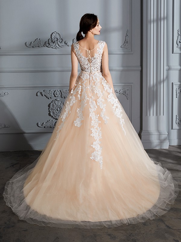 Ball Gown Scoop Sleeveless Court Train Tulle Wedding Dresses 1239