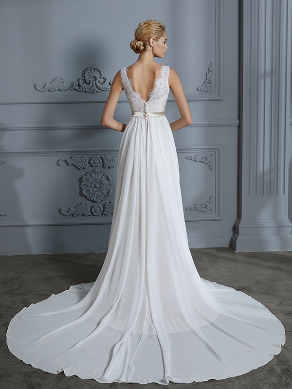 A-Line/Princess Sleeveless V-neck Chiffon Court Train Wedding Dresses 911