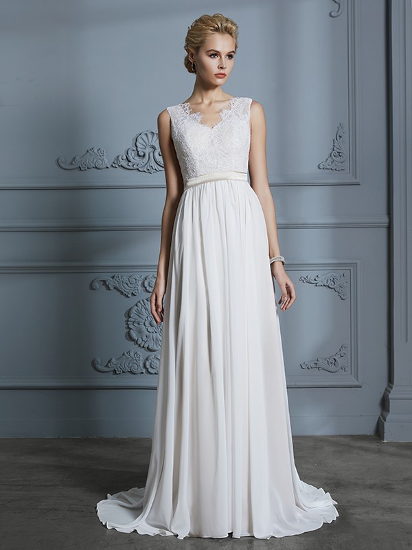 A-Line/Princess Sleeveless V-neck Chiffon Court Train Wedding Dresses 911