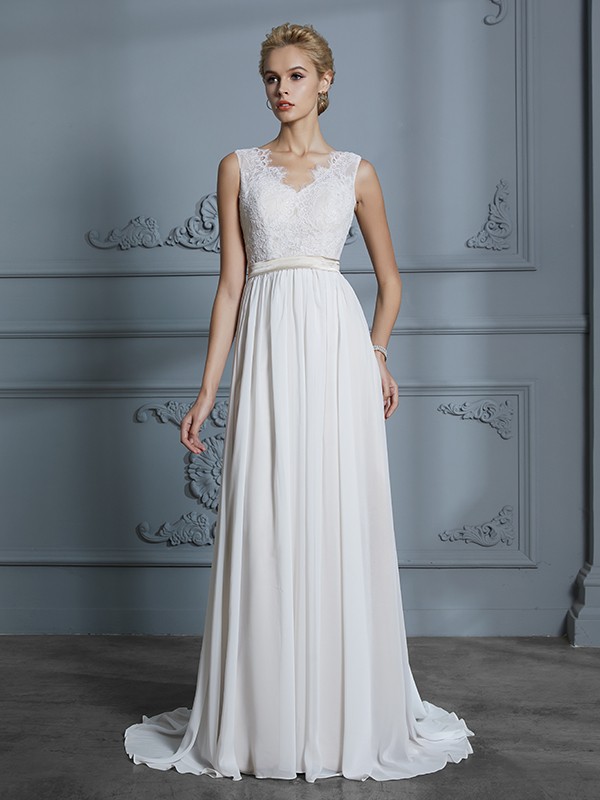 A-Line/Princess Sleeveless V-neck Chiffon Court Train Wedding Dresses 911