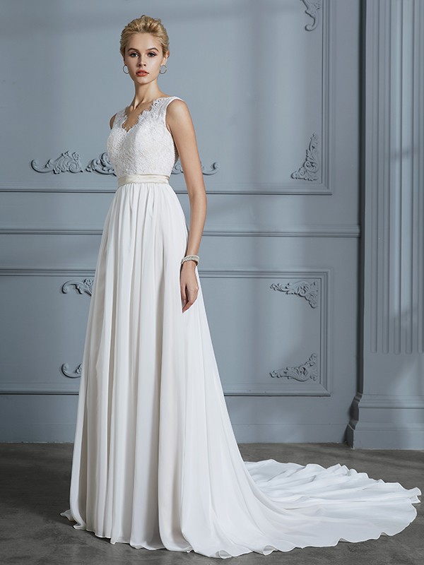 A-Line/Princess Sleeveless V-neck Chiffon Court Train Wedding Dresses 911