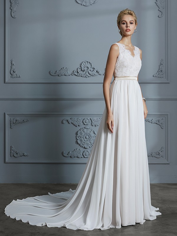 A-Line/Princess Sleeveless V-neck Chiffon Court Train Wedding Dresses 911