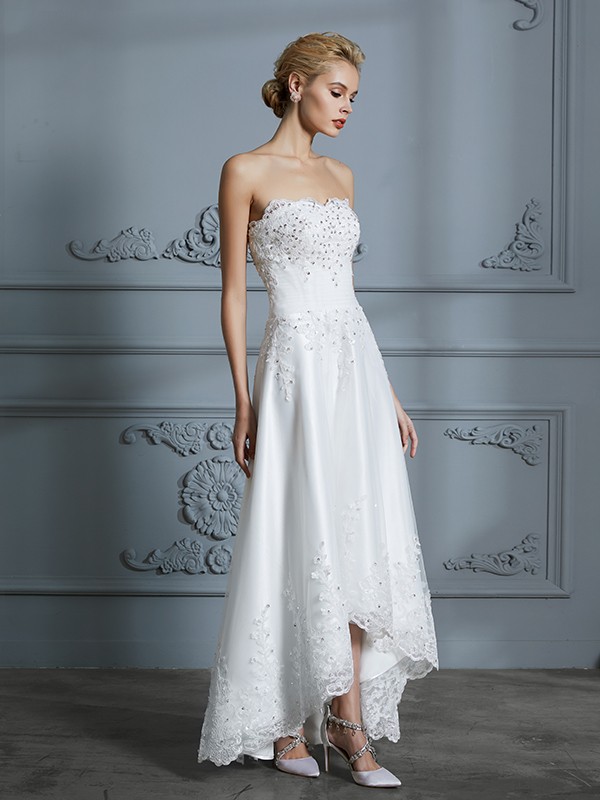 A-Line/Princess Sweetheart Sleeveless Beading Asymmetrical Tulle Wedding Dresses 962