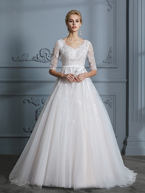 Ball Gown V-neck Court Train 1/2 Sleeves Lace Tulle Wedding Dresses 1324