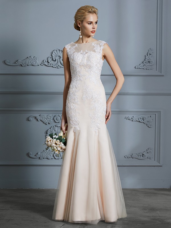 Trumpet/Mermaid Scoop Sleeveless Tulle Applique Floor-Length Wedding Dresses 1634