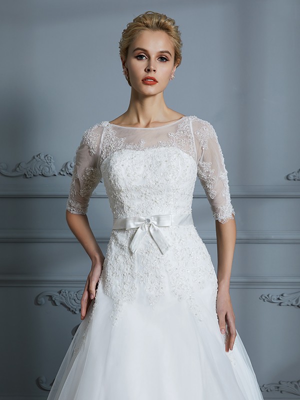 A-Line/Princess 1/2 Sleeves Scoop Lace Court Train Tulle Wedding Dresses 605