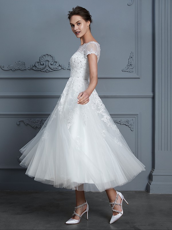 A-Line/Princess Scoop Short Sleeves Tea-Length Beading Tulle Wedding Dresses 876