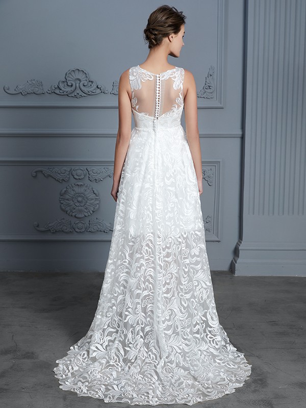 A-Line/Princess Scoop Sleeveless Asymmetrical Lace Wedding Dresses 878