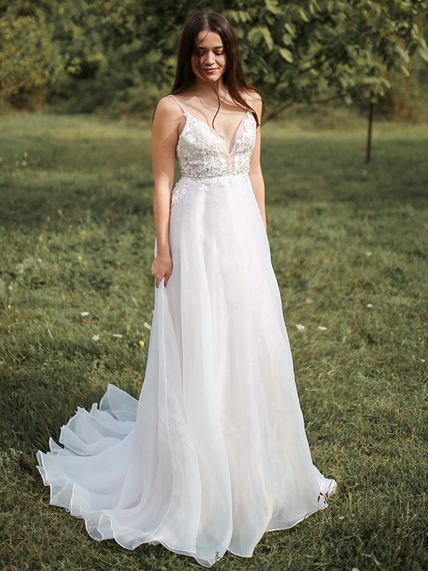 A-Line/Princess Spaghetti Straps Chiffon Applique Sleeveless Sweep/Brush Train Wedding Dresses 922