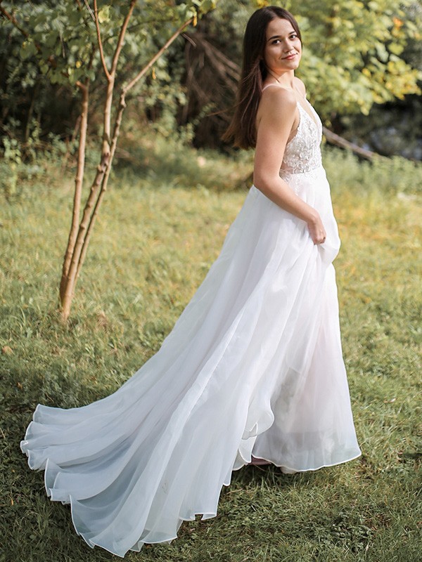 A-Line/Princess Spaghetti Straps Chiffon Applique Sleeveless Sweep/Brush Train Wedding Dresses 922