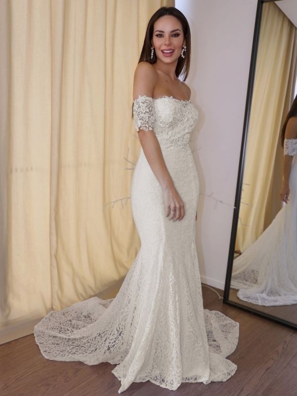 Trumpet/Mermaid Off-the-Shoulder Short Sleeves Lace Applique Court Train Wedding Dresses 1608