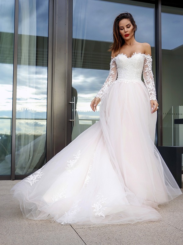 A-Line/Princess Long Sleeves Tulle Applique Off-the-Shoulder Court Train Wedding Dresses 753