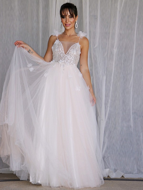 A-Line/Princess V-neck Beading Sleeveless Tulle Floor-Length Wedding Dresses 1128