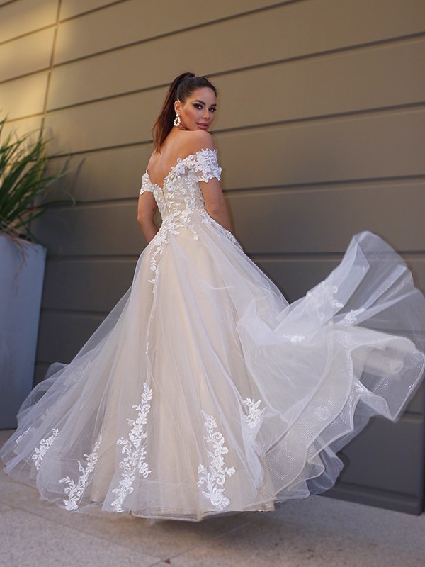 A-Line/Princess Tulle Off-the-Shoulder Short Sleeves Applique Floor-Length Wedding Dresses 1080