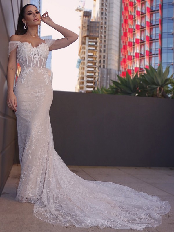 Sheath/Column Lace Sleeveless Off-the-Shoulder Applique Court Train Wedding Dresses 1397