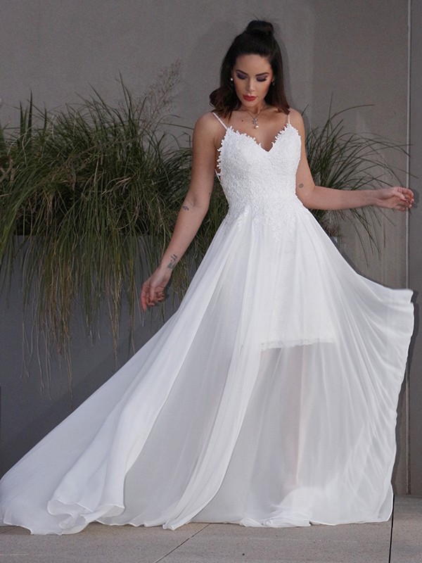 A-Line/Princess Applique Chiffon V-neck Sleeveless Sweep/Brush Train Wedding Dresses 611