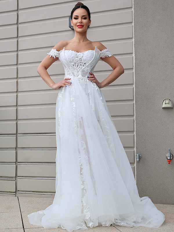 A-Line/Princess Tulle Applique Off-the-Shoulder Sleeveless Sweep/Brush Train Wedding Dresses 983