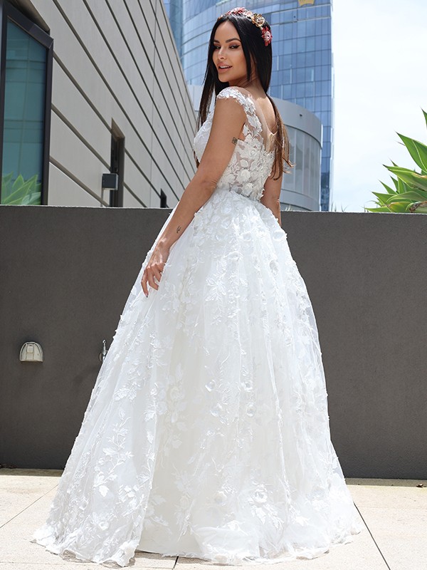 A-Line/Princess Tulle Applique V-neck Sleeveless Floor-Length Wedding Dresses 1024