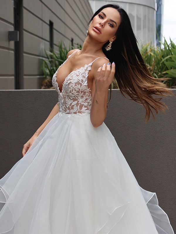 A-Line/Princess Lace Ruffles V-neck Sleeveless Sweep/Brush Train Wedding Dresses 736