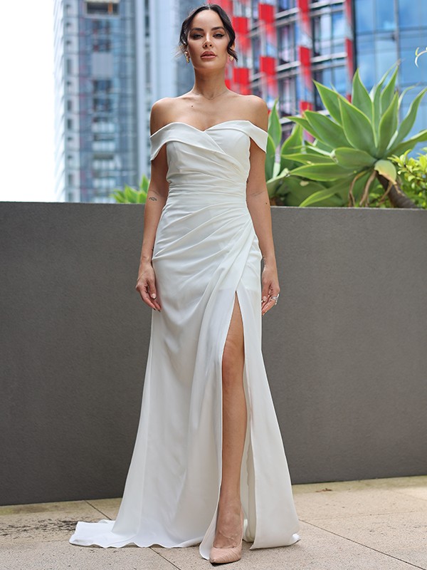 Sheath/Column Stretch Crepe Ruched Off-the-Shoulder Sleeveless Sweep/Brush Train Wedding Dresses 1414