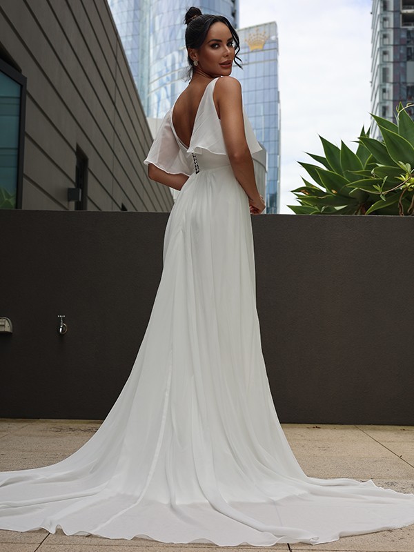 A-Line/Princess Chiffon Ruched V-neck Sleeveless Sweep/Brush Train Wedding Dresses 664