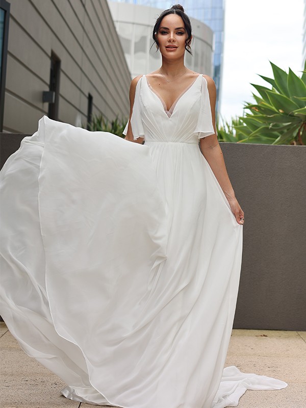 A-Line/Princess Chiffon Ruched V-neck Sleeveless Sweep/Brush Train Wedding Dresses 664