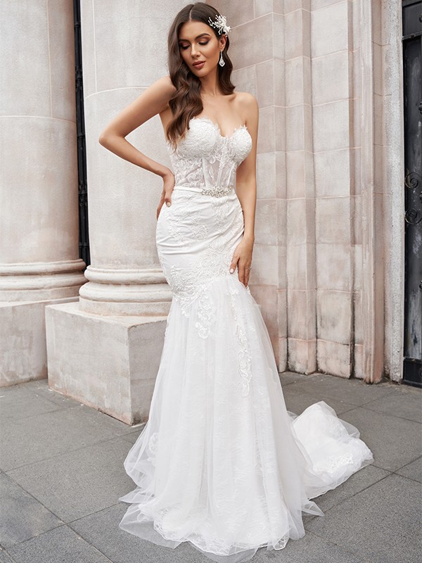 Trumpet/Mermaid Tulle Sweetheart Applique Sleeveless Court Train Wedding Dresses 1739