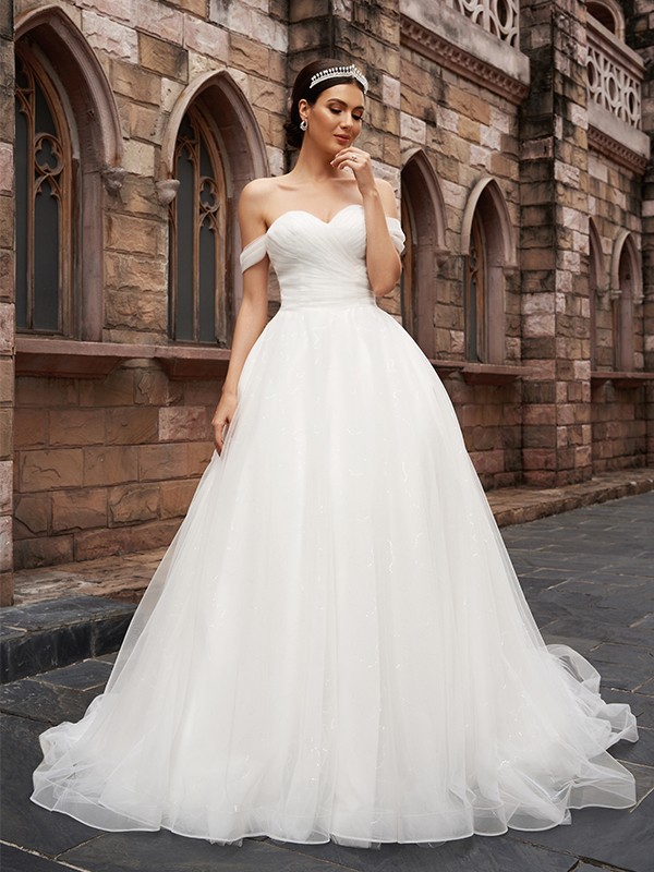 A-Line/Princess Off-the-Shoulder Tulle Sleeveless Ruched Court Train Wedding Dresses 767