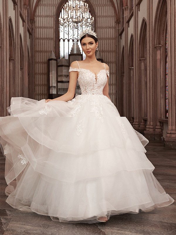 A-Line/Princess Tulle Applique Sweetheart Sleeveless Sweep/Brush Train Wedding Dresses 1006