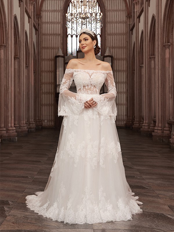 A-Line/Princess Off-the-Shoulder Tulle Long Sleeves Applique Sweep/Brush Train Wedding Dresses 766