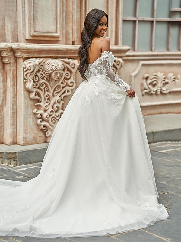 A-Line/Princess Tulle Applique Off-the-Shoulder Long Sleeves Sweep/Brush Train Wedding Dresses 975