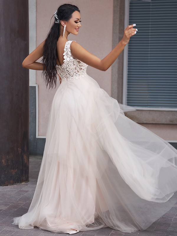 A-Line/Princess Tulle Applique V-neck Sleeveless Sweep/Brush Train Wedding Dresses 1028