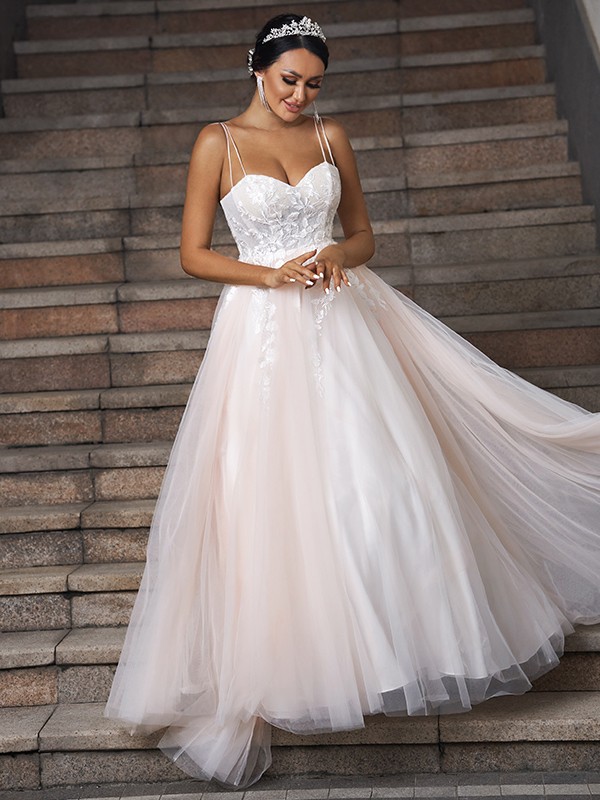 A-Line/Princess Tulle Applique Sweetheart Sleeveless Sweep/Brush Train Wedding Dresses 1007