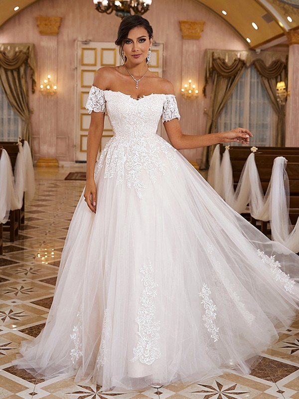 A-Line/Princess Lace Applique Off-the-Shoulder Short Sleeves Sweep/Brush Train Wedding Dresses 691