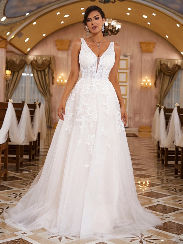 A-Line/Princess Lace Applique V-neck Sleeveless Sweep/Brush Train Wedding Dresses 715