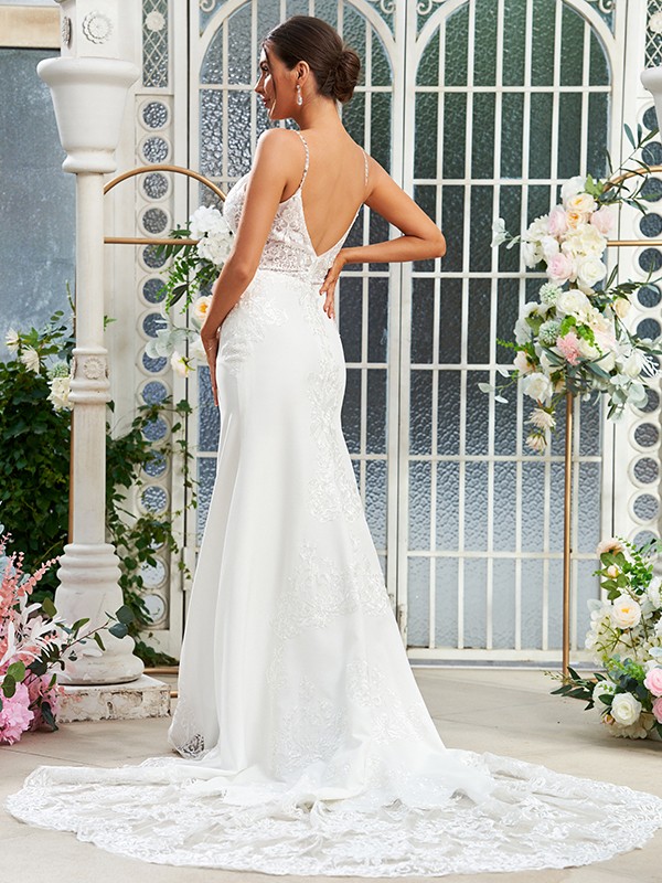 Sheath/Column Lace V-neck Sleeveless Sweep/Brush Train Wedding Dresses 1402