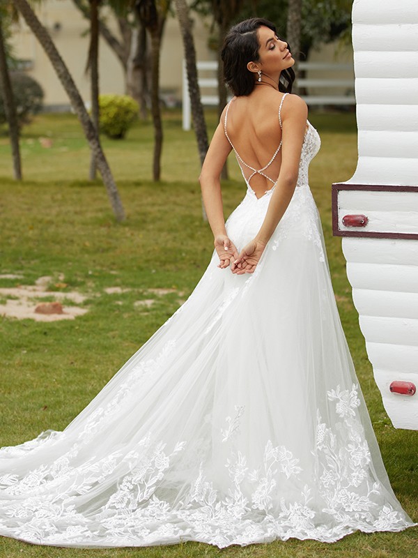 A-Line/Princess Tulle Applique V-neck Sleeveless Court Train Wedding Dresses 1020