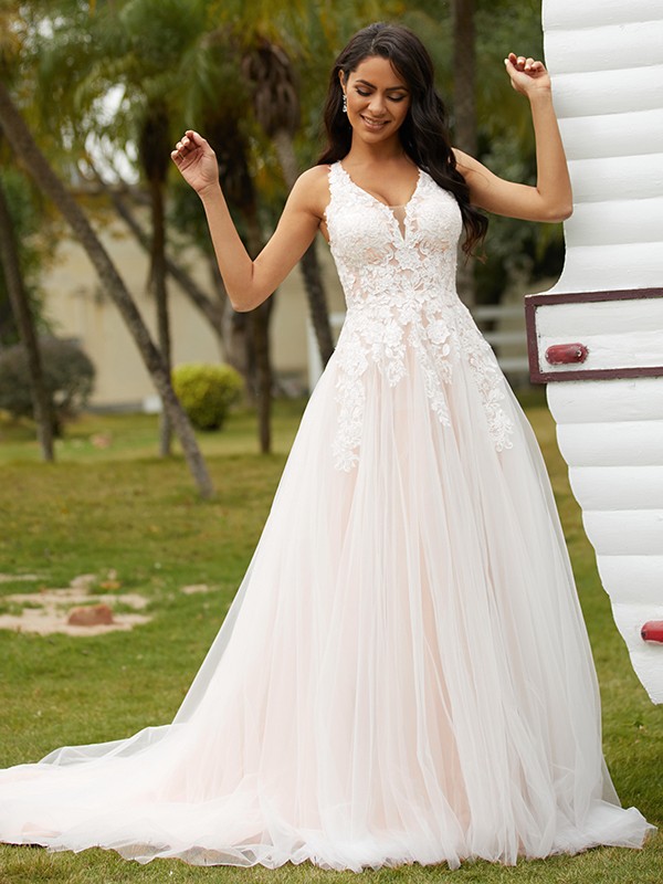 A-Line/Princess Tulle Lace V-neck Sleeveless Court Train Wedding Dresses 1070