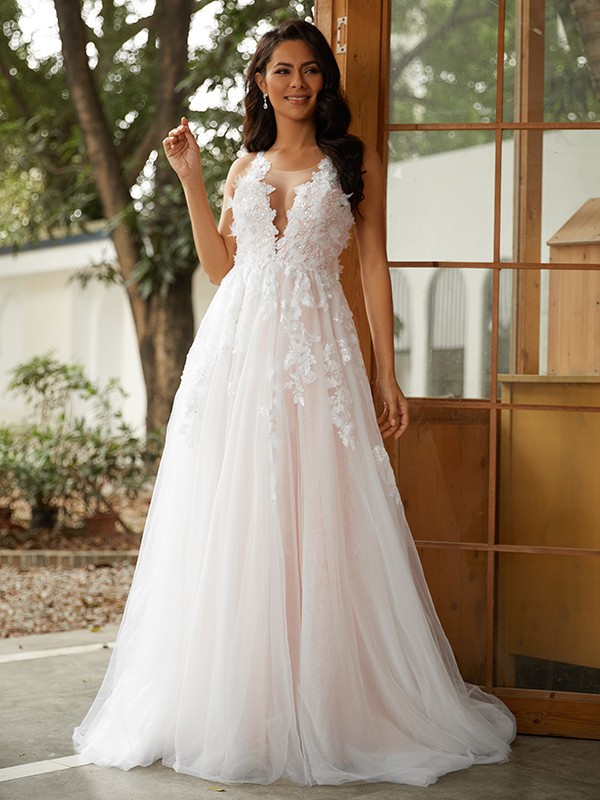 A-Line/Princess Tulle Applique Scoop Sleeveless Sweep/Brush Train Wedding Dresses 991