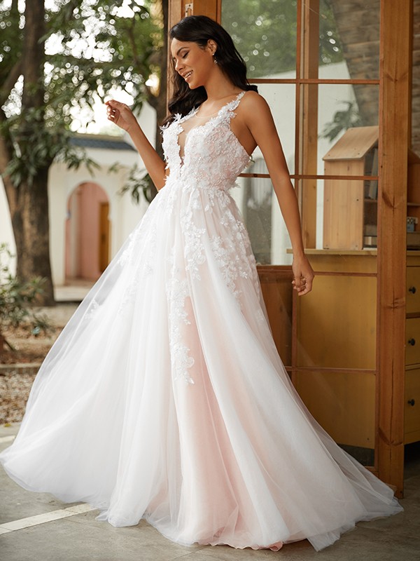 A-Line/Princess Tulle Applique Scoop Sleeveless Sweep/Brush Train Wedding Dresses 991