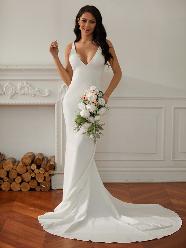 Sheath/Column Stretch Crepe V-neck Sleeveless Court Train Wedding Dresses 1522