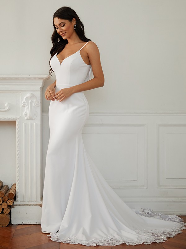 Sheath/Column Stretch Crepe Lace V-neck Sleeveless Court Train Wedding Dresses 1473