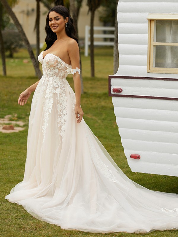 A-Line/Princess Tulle Applique Off-the-Shoulder Sleeveless Chapel Train Wedding Dresses 979