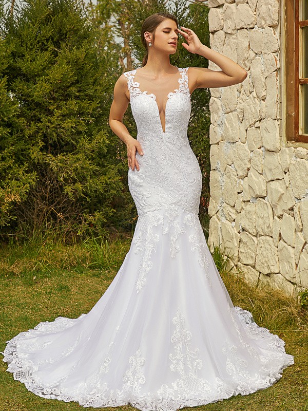 Trumpet/Mermaid Tulle Lace Scoop Sleeveless Court Train Wedding Dresses 1728