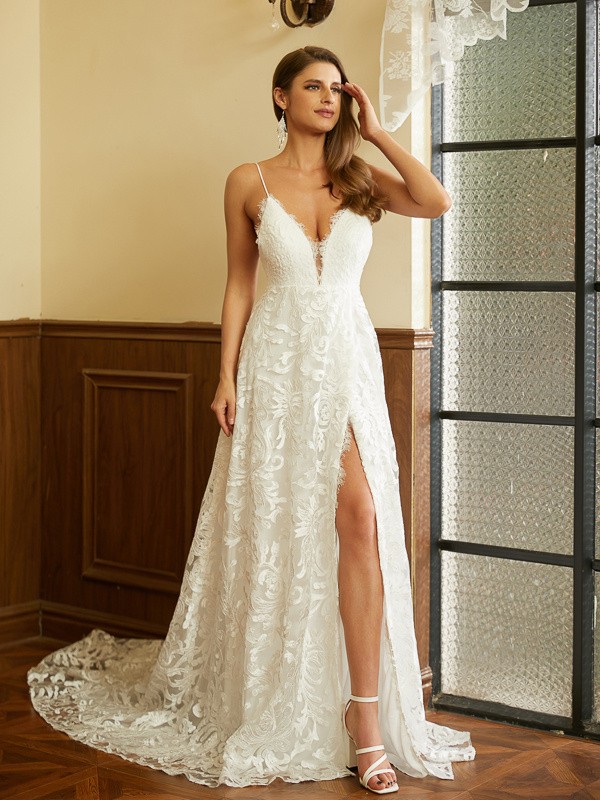 A-Line/Princess Lace V-neck Sleeveless Chapel Train Wedding Dresses 749