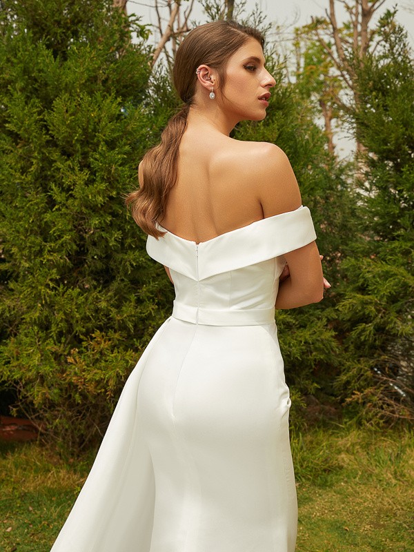 Sheath/Column Charmeuse Ruched Off-the-Shoulder Sleeveless Court Train Wedding Dresses 1352