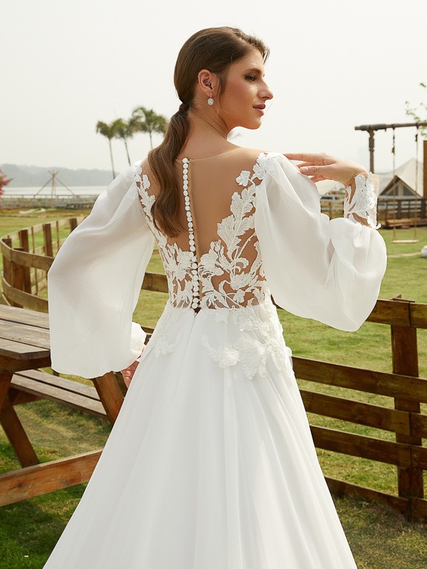 A-Line/Princess Chiffon Applique Scoop Long Sleeves Chapel Train Wedding Dresses 632