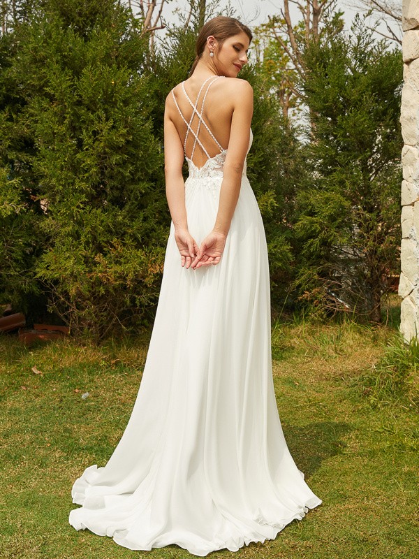 A-Line/Princess Chiffon Lace V-neck Sleeveless Sweep/Brush Train Wedding Dresses 657