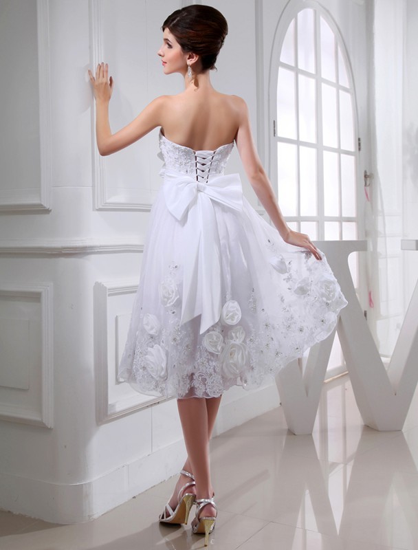 A-Line/Princess Beading Sleeveless Short Organza Taffeta Applique Wedding Dresses 2051