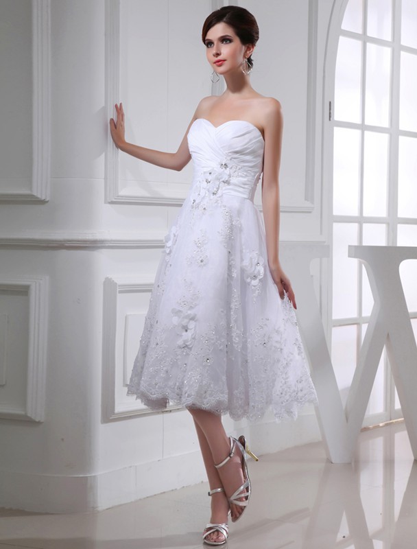 A-Line/Princess Beading Sweetheart Sleeveless Organza Applique Taffeta Wedding Dresses 1775